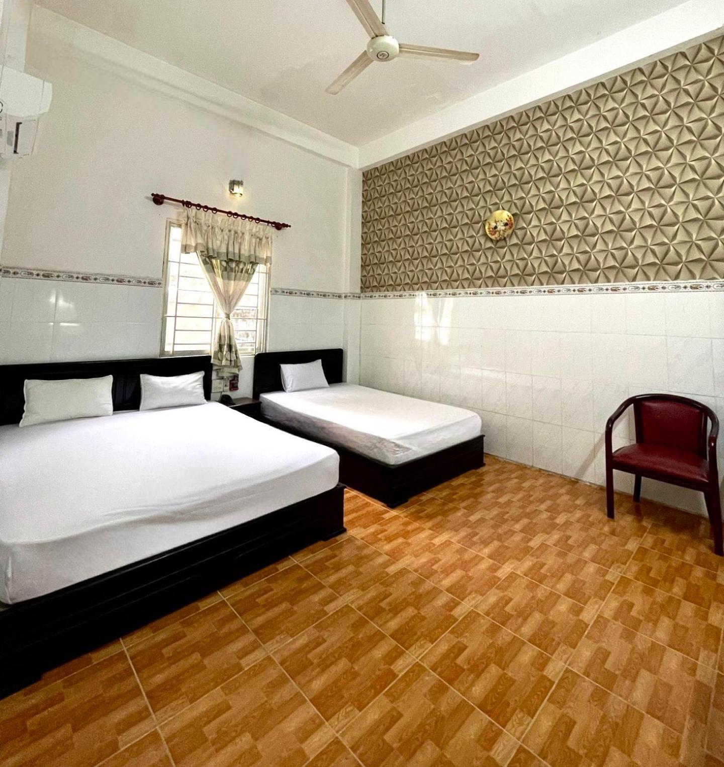 Hotel Khach San Nam Do 2 Can Tho Esterno foto