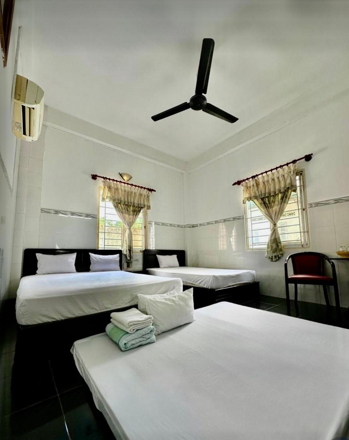 Hotel Khach San Nam Do 2 Can Tho Esterno foto