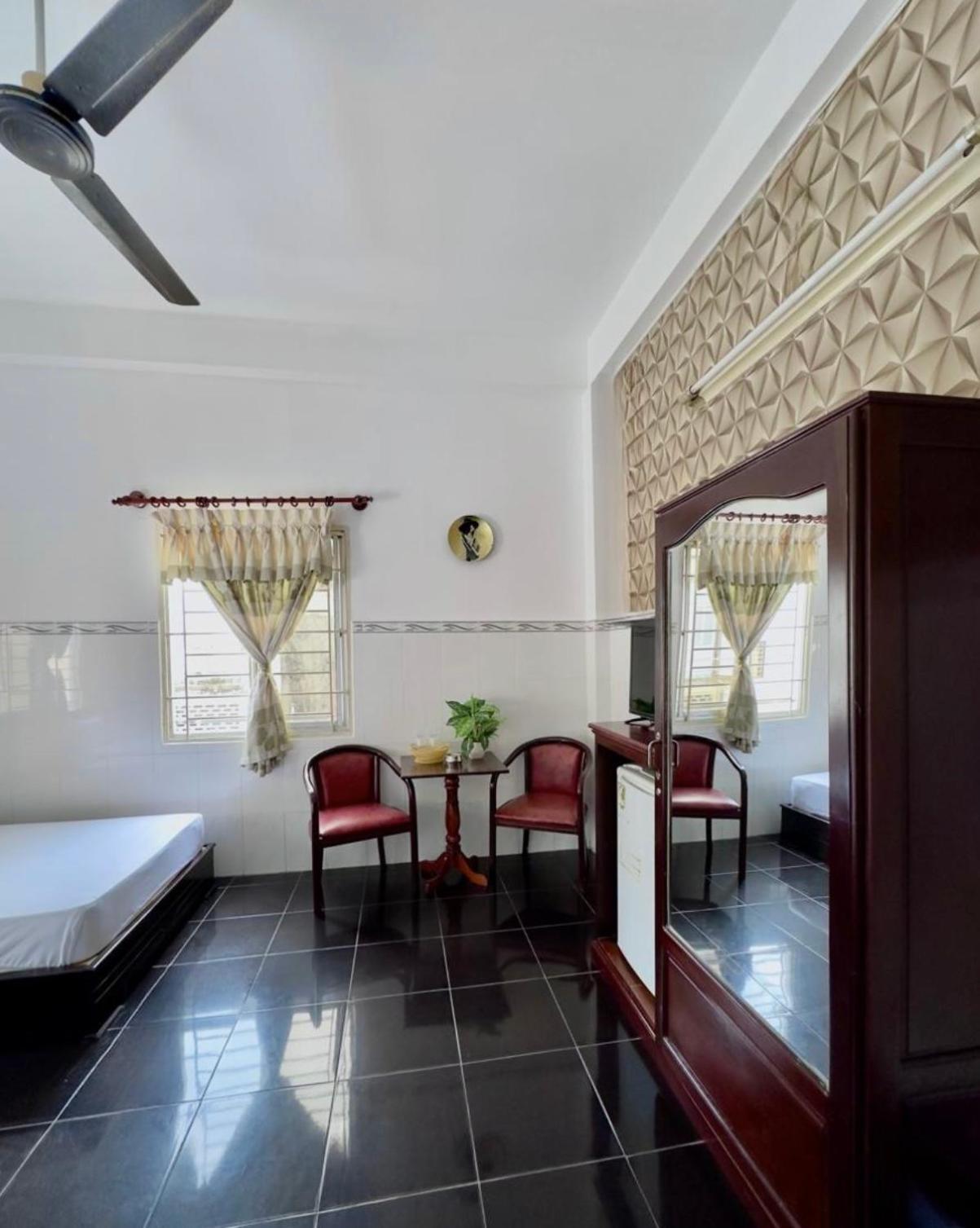 Hotel Khach San Nam Do 2 Can Tho Esterno foto
