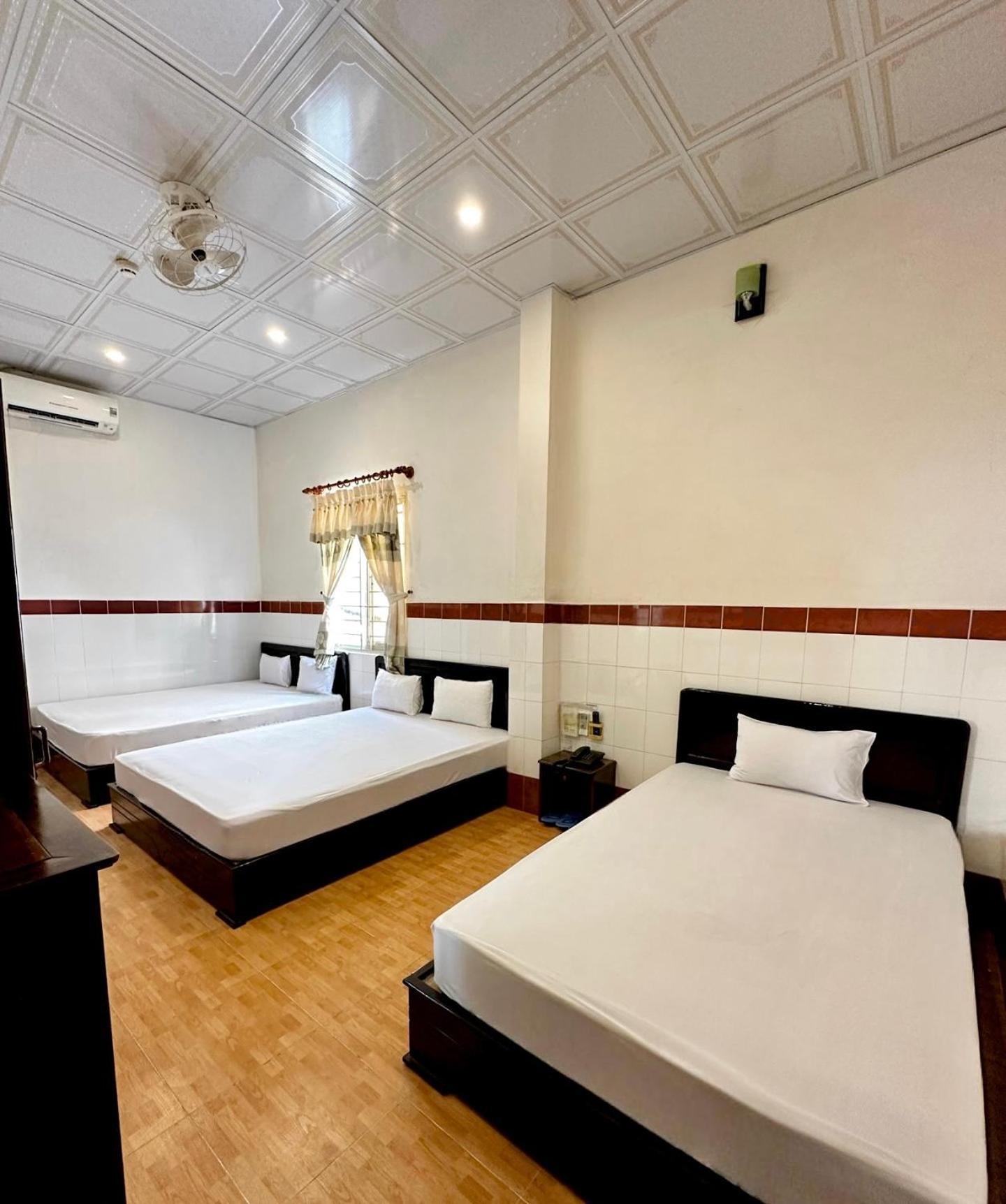 Hotel Khach San Nam Do 2 Can Tho Esterno foto