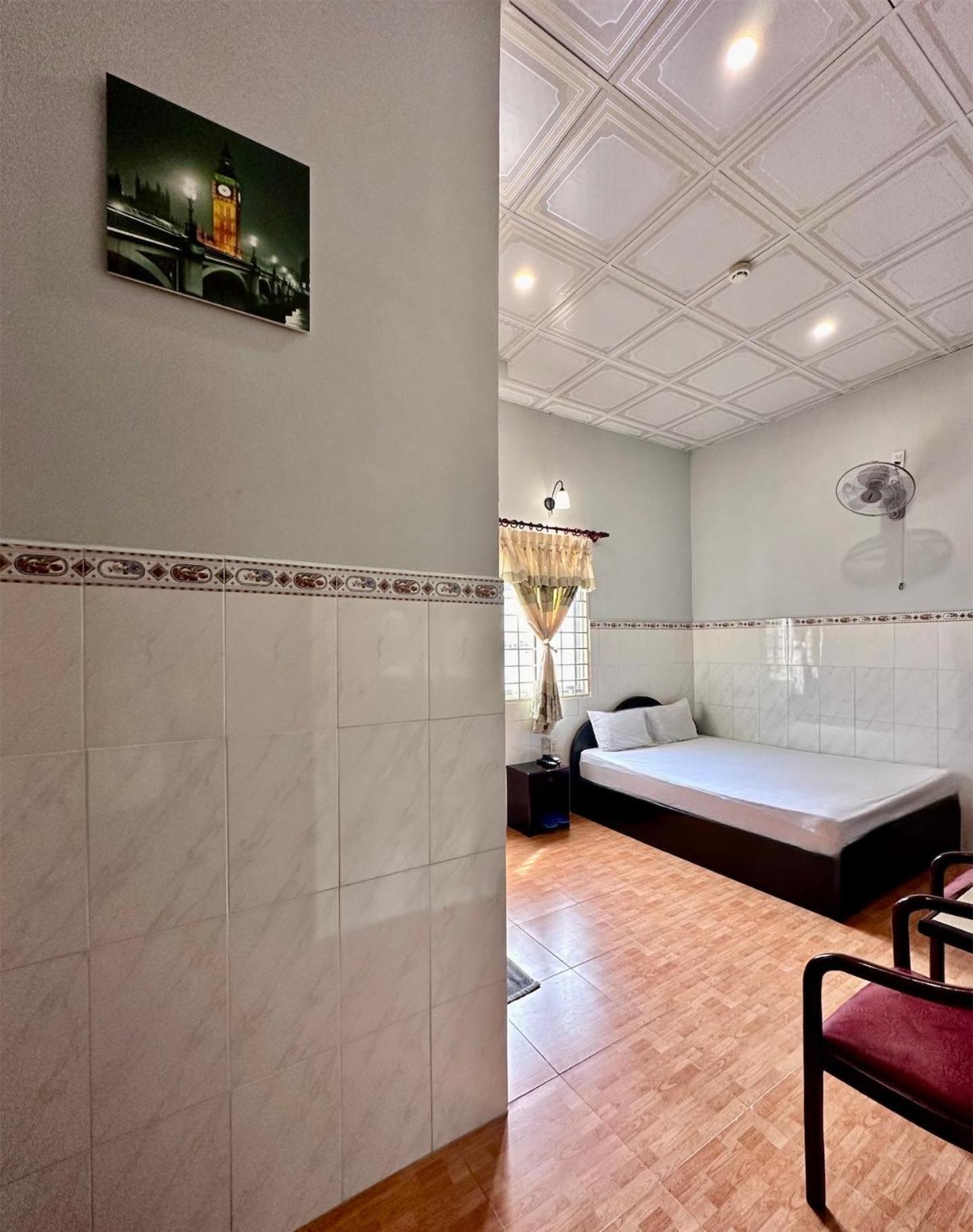 Hotel Khach San Nam Do 2 Can Tho Esterno foto