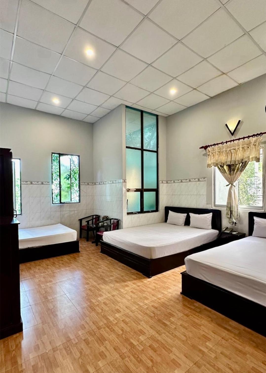 Hotel Khach San Nam Do 2 Can Tho Esterno foto